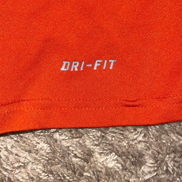 ⭐️SALE⭐️ Clemson Drifit T-shirt - Picture 2 of 6